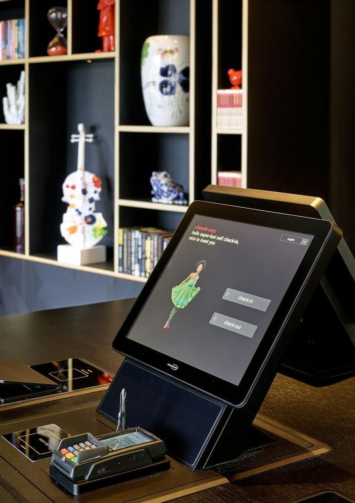 Citizenm Amstel Amsterdam Hotel Bagian luar foto